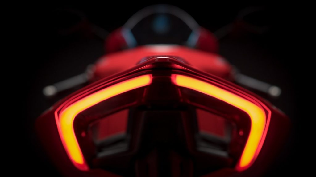 ducati-panigale-v4