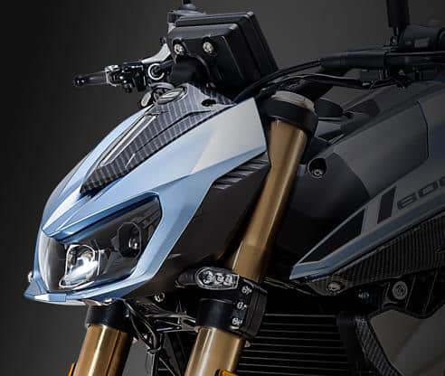 benelli-qj-srk600-headlight