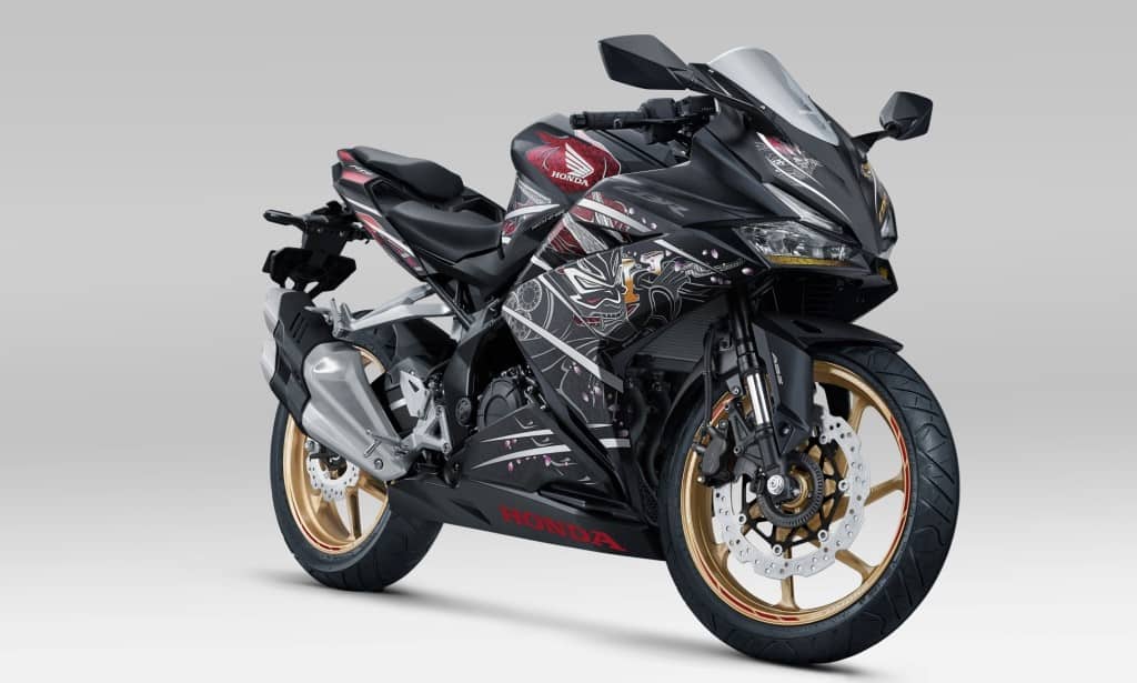 -CBR250RR-SP-Garuda-X-Samurai-Special-Edition-